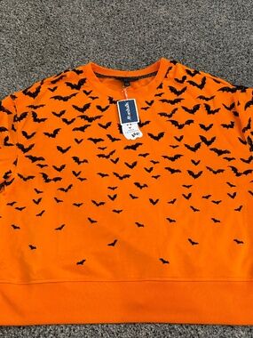 Jane and delancey bat Halloween top large
